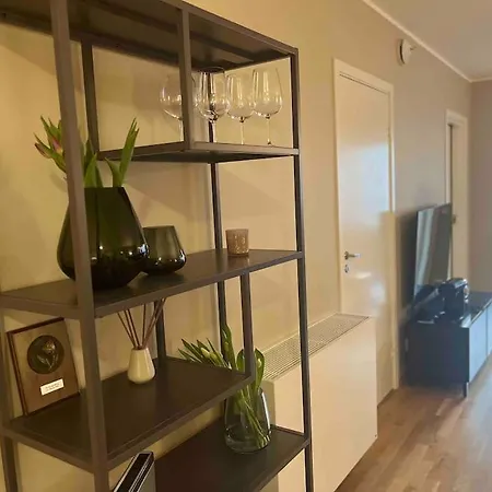 Daire Metro In Basement, Garage, 2018 Model